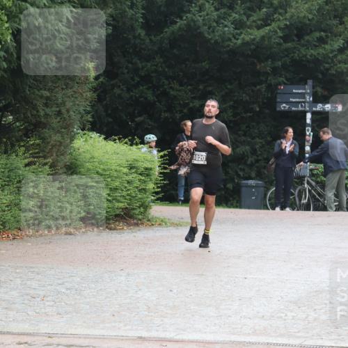 13.09.2026 - Stadtparktriathlon Emre Sener http://msf.ph/oto/10267027 13.09.2026 13:11:37 Laufen 1020, 1020, 1124 meine-sportfotos.de