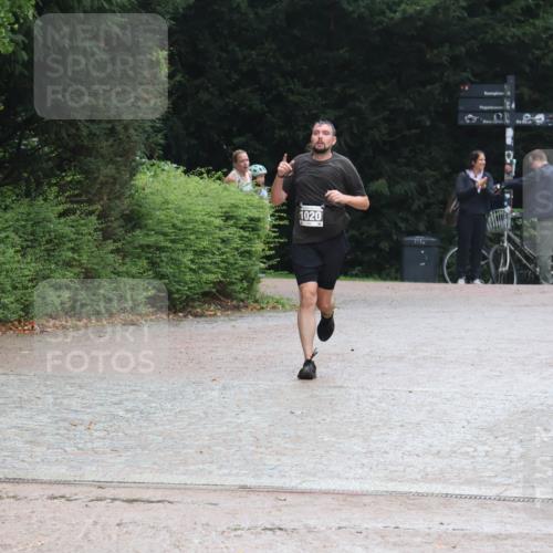 13.09.2026 - Stadtparktriathlon Emre Sener http://msf.ph/oto/10267028 13.09.2026 13:11:38 Laufen 1020, 1020, 1124 meine-sportfotos.de