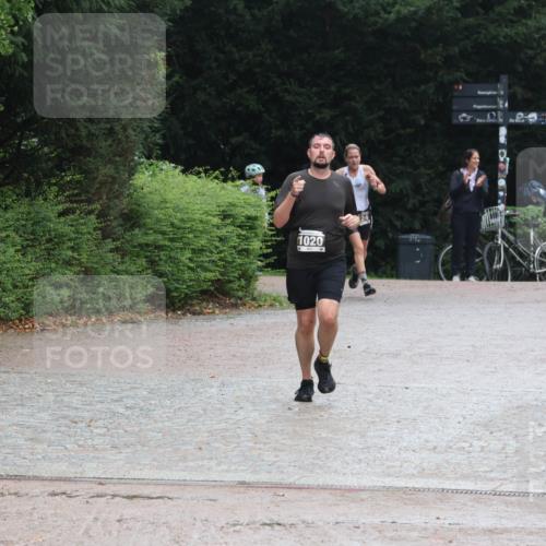 13.09.2026 - Stadtparktriathlon Emre Sener http://msf.ph/oto/10267030 13.09.2026 13:11:39 Laufen 1020, 1020, 1124 meine-sportfotos.de