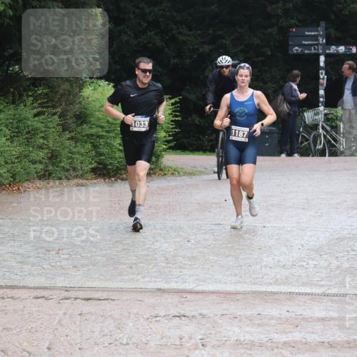 13.09.2026 - Stadtparktriathlon Emre Sener http://msf.ph/oto/10267042 13.09.2026 13:12:09 Laufen 1033, 1187, 1015, 1033, 1187 meine-sportfotos.de