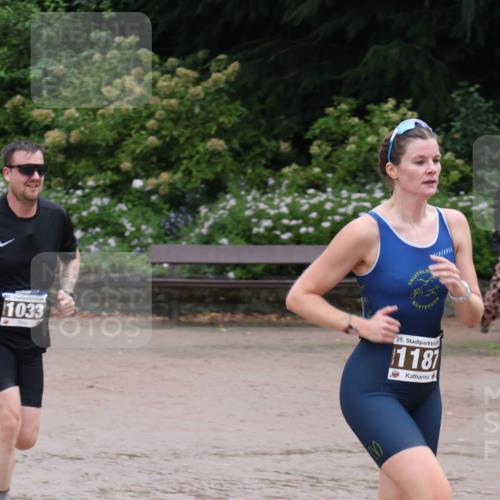 13.09.2026 - Stadtparktriathlon Emre Sener http://msf.ph/oto/10267049 13.09.2026 13:12:16 Laufen 1033, 25, 1181, 1015, 1033, 1187 meine-sportfotos.de