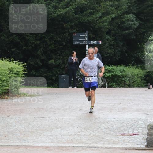 13.09.2026 - Stadtparktriathlon Emre Sener http://msf.ph/oto/10267067 13.09.2026 13:13:15 Laufen 1062, 1062 meine-sportfotos.de