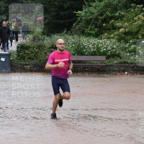 13.09.2026 - Stadtparktriathlon Emre Sener http://msf.ph/oto/10267093 13.09.2026 13:15:09 Laufen 954, 1111 meine-sportfotos.de