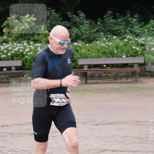 13.09.2026 - Stadtparktriathlon Emre Sener http://msf.ph/oto/10267117 13.09.2026 13:16:57 Laufen 25, 953, 956, 1114 meine-sportfotos.de