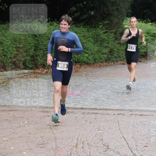 13.09.2026 - Stadtparktriathlon Emre Sener http://msf.ph/oto/10267208 13.09.2026 13:22:00 Laufen 1178, 959, 959, 1031, 1086, 1178 meine-sportfotos.de