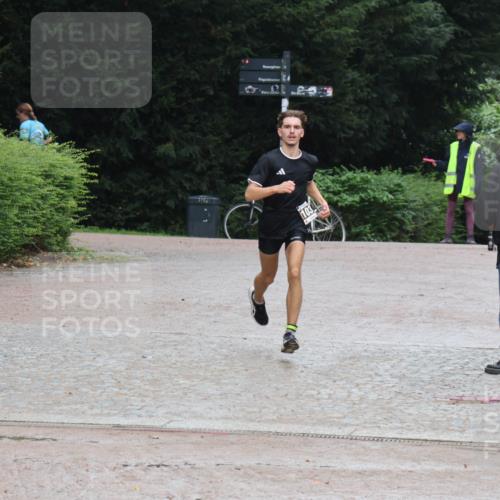 13.09.2026 - Stadtparktriathlon Emre Sener http://msf.ph/oto/10267232 13.09.2026 13:22:21 Laufen 1031 meine-sportfotos.de