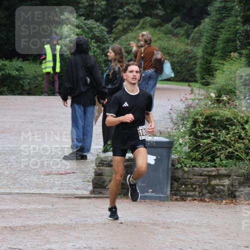 13.09.2026 - Stadtparktriathlon Emre Sener http://msf.ph/oto/10267238 13.09.2026 13:22:23 Laufen 11, 10, 1031 meine-sportfotos.de
