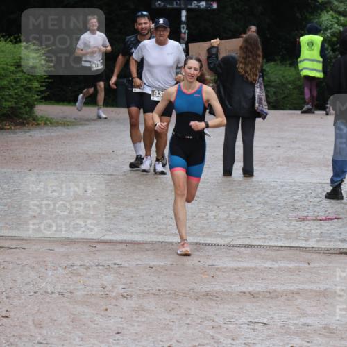 13.09.2026 - Stadtparktriathlon Emre Sener http://msf.ph/oto/10267278 13.09.2026 13:22:54 Laufen 93, 938, 950, 978, 1085, 1145 meine-sportfotos.de