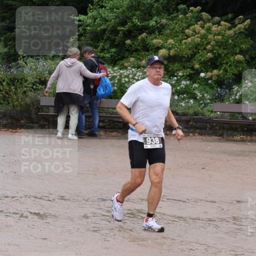 13.09.2026 - Stadtparktriathlon Emre Sener http://msf.ph/oto/10267316 13.09.2026 13:23:04 Laufen 978, 938, 932, 938, 950, 978, 1085 meine-sportfotos.de