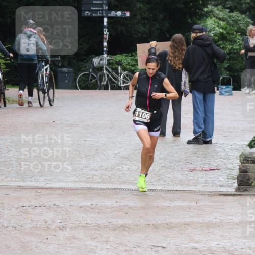 13.09.2026 - Stadtparktriathlon Emre Sener http://msf.ph/oto/10267336 13.09.2026 13:23:26 Laufen 1106, 932, 1106, 1113, 1150, 1184 meine-sportfotos.de