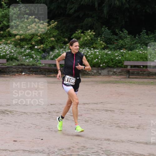 13.09.2026 - Stadtparktriathlon Emre Sener http://msf.ph/oto/10267345 13.09.2026 13:23:31 Laufen 1106, 932, 1106, 1113, 1150, 1184 meine-sportfotos.de