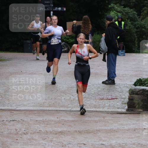 13.09.2026 - Stadtparktriathlon Emre Sener http://msf.ph/oto/10267450 13.09.2026 13:25:45 Laufen 1090, 1090, 1096, 1104, 1147, 1167 meine-sportfotos.de
