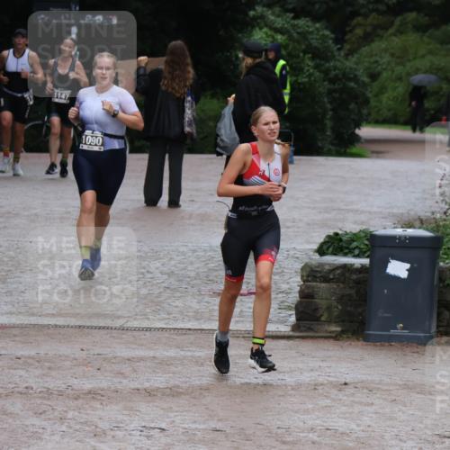 13.09.2026 - Stadtparktriathlon Emre Sener http://msf.ph/oto/10267452 13.09.2026 13:25:46 Laufen 1147, 1090, 1090, 1096, 1104, 1147, 1167 meine-sportfotos.de