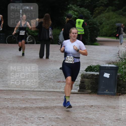 13.09.2026 - Stadtparktriathlon Emre Sener http://msf.ph/oto/10267458 13.09.2026 13:25:48 Laufen 1147, 1090, 1090, 1096, 1104, 1132, 1147, 1167 meine-sportfotos.de