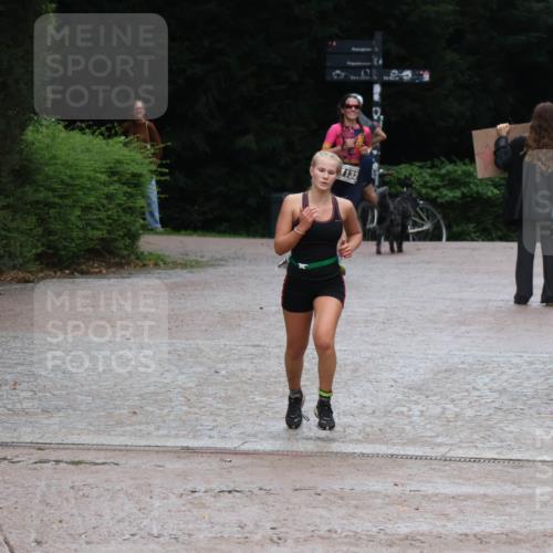 13.09.2026 - Stadtparktriathlon Emre Sener http://msf.ph/oto/10267482 13.09.2026 13:26:02 Laufen 1132, 1096, 1132, 1147, 1167 meine-sportfotos.de