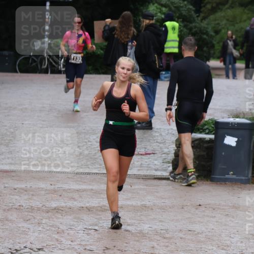13.09.2026 - Stadtparktriathlon Emre Sener http://msf.ph/oto/10267487 13.09.2026 13:26:04 Laufen 1132, 1096, 1132, 1147, 1167 meine-sportfotos.de
