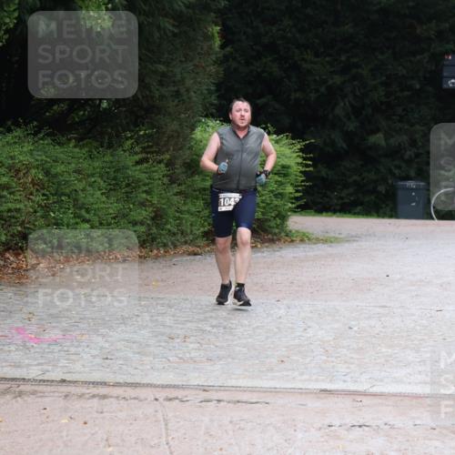 13.09.2026 - Stadtparktriathlon Emre Sener http://msf.ph/oto/10267500 13.09.2026 13:26:45 Laufen 104, 1043, 1224 meine-sportfotos.de