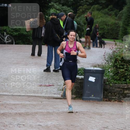 13.09.2026 - Stadtparktriathlon Emre Sener http://msf.ph/oto/10267546 13.09.2026 13:27:09 Laufen 1043, 1075, 1088, 1173, 1181 meine-sportfotos.de