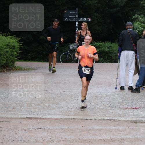 13.09.2026 - Stadtparktriathlon Emre Sener http://msf.ph/oto/10267621 13.09.2026 13:28:55 Laufen 10, 157, 1073, 1157 meine-sportfotos.de