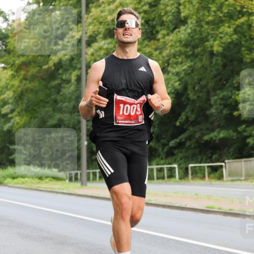13.09.2026 - 21. swb-Marathon Bremen TobiasT http://msf.ph/oto/10270278 13.09.2026 11:39:01 Laufen 100, 21 meine-sportfotos.de