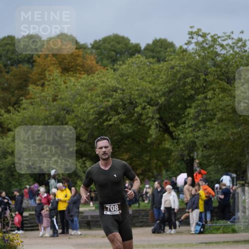 13.09.2026 - Stadtparktriathlon Patografie http://msf.ph/oto/10270442 13.09.2026 11:52:54 Ziel 496, 708 meine-sportfotos.de