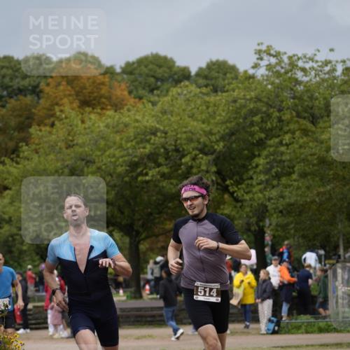 13.09.2026 - Stadtparktriathlon Patografie http://msf.ph/oto/10270456 13.09.2026 11:53:20 Ziel 514, 522, 672 meine-sportfotos.de