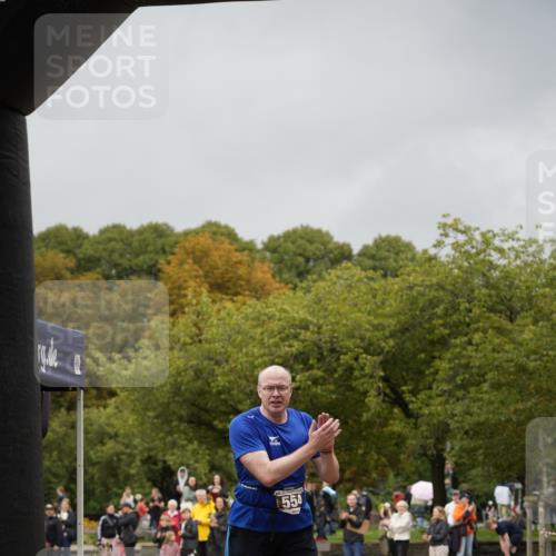 13.09.2026 - Stadtparktriathlon Patografie http://msf.ph/oto/10270466 13.09.2026 11:53:59 Ziel 554, 579 meine-sportfotos.de