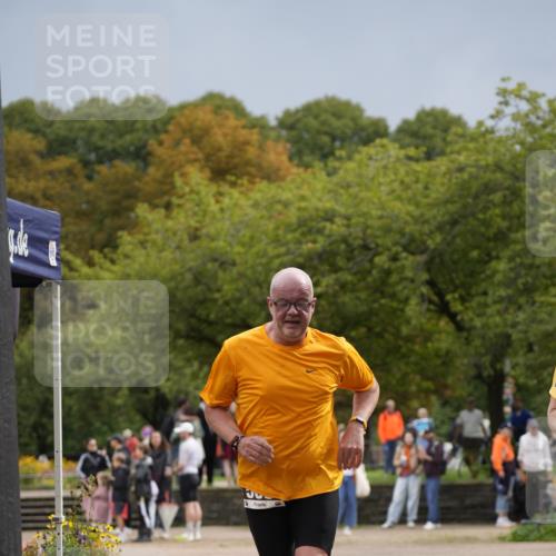 13.09.2026 - Stadtparktriathlon Patografie http://msf.ph/oto/10270541 13.09.2026 11:56:55 Ziel 503, 597 meine-sportfotos.de