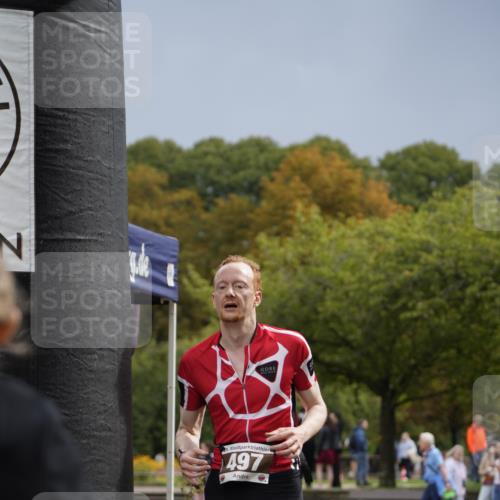 13.09.2026 - Stadtparktriathlon Patografie http://msf.ph/oto/10270557 13.09.2026 11:57:17 Ziel 497, 683 meine-sportfotos.de