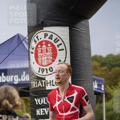 13.09.2026 - Stadtparktriathlon Patografie http://msf.ph/oto/10270558 13.09.2026 11:57:18 Ziel 497, 683 meine-sportfotos.de