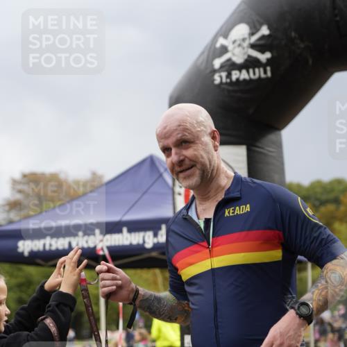 13.09.2026 - Stadtparktriathlon Patografie http://msf.ph/oto/10270569 13.09.2026 11:57:47 Ziel 581 meine-sportfotos.de