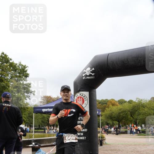 13.09.2026 - Stadtparktriathlon Patografie http://msf.ph/oto/10270579 13.09.2026 11:58:59 Ziel 666 meine-sportfotos.de