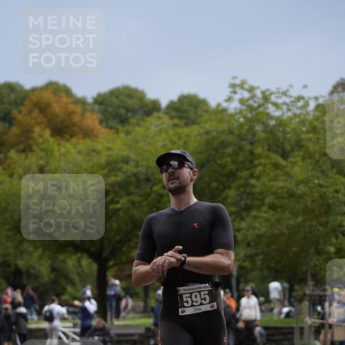 13.09.2026 - Stadtparktriathlon Patografie http://msf.ph/oto/10270593 13.09.2026 11:59:45 Ziel 595 meine-sportfotos.de