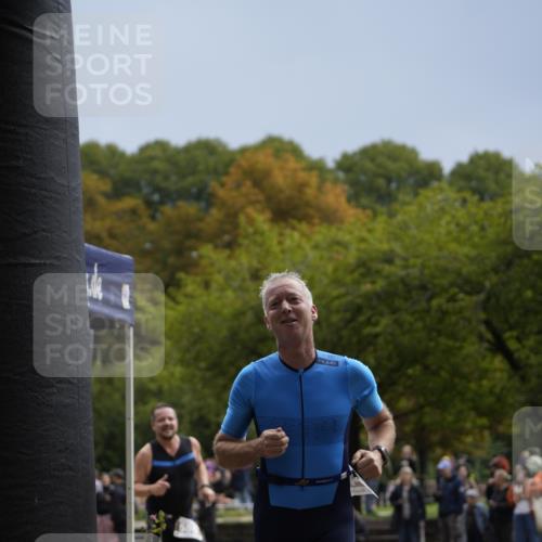 13.09.2026 - Stadtparktriathlon Patografie http://msf.ph/oto/10270613 13.09.2026 12:00:25 Ziel 548, 586, 633 meine-sportfotos.de