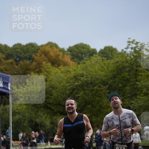 13.09.2026 - Stadtparktriathlon Patografie http://msf.ph/oto/10270616 13.09.2026 12:00:27 Ziel 548, 586, 633 meine-sportfotos.de