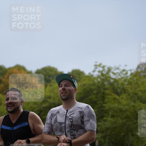 13.09.2026 - Stadtparktriathlon Patografie http://msf.ph/oto/10270620 13.09.2026 12:00:28 Ziel 548, 586, 633 meine-sportfotos.de