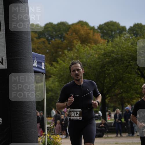 13.09.2026 - Stadtparktriathlon Patografie http://msf.ph/oto/10270625 13.09.2026 12:01:15 Ziel 602, 619 meine-sportfotos.de