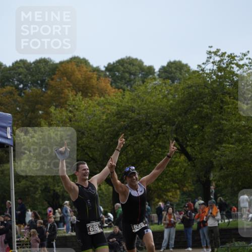 13.09.2026 - Stadtparktriathlon Patografie http://msf.ph/oto/10270635 13.09.2026 12:01:55 Ziel 635, 637, 688 meine-sportfotos.de