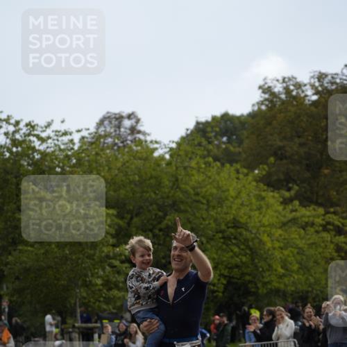 13.09.2026 - Stadtparktriathlon Patografie http://msf.ph/oto/10270651 13.09.2026 12:02:04 Ziel 621, 635, 637, 674, 688, 696 meine-sportfotos.de
