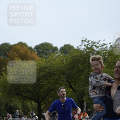 13.09.2026 - Stadtparktriathlon Patografie http://msf.ph/oto/10270654 13.09.2026 12:02:05 Ziel 621, 637, 674, 696 meine-sportfotos.de