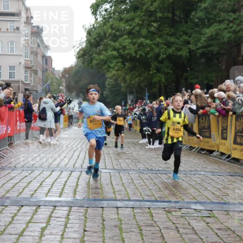 13.09.2026 - Kiel Lauf Yannick Fuchs http://msf.ph/oto/10270753 13.09.2026 08:33:17 Ziel 6073, 6484, 6698, 7959, 10988 meine-sportfotos.de