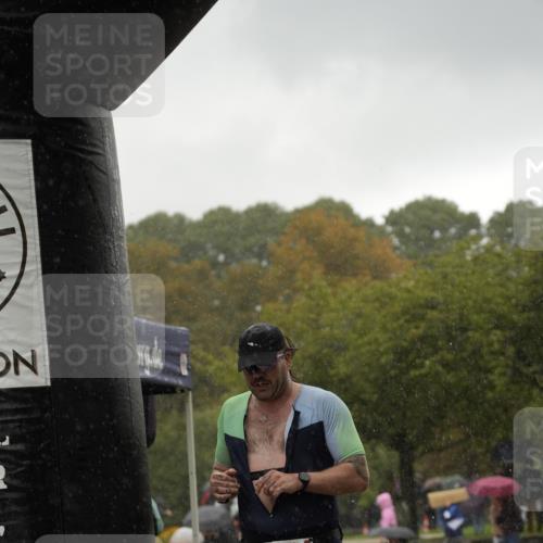 13.09.2026 - Stadtparktriathlon Patografie http://msf.ph/oto/10270790 13.09.2026 12:05:24 Ziel 592, 641 meine-sportfotos.de