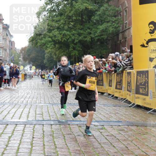 13.09.2026 - Kiel Lauf Yannick Fuchs http://msf.ph/oto/10270803 13.09.2026 08:33:21 Ziel 10988, 1711, 6073, 6484, 6698, 7959, 11404 meine-sportfotos.de