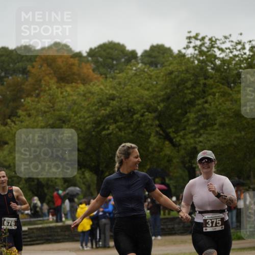 13.09.2026 - Stadtparktriathlon Patografie http://msf.ph/oto/10270827 13.09.2026 12:07:01 Ziel 375, 394, 435, 625, 676 meine-sportfotos.de