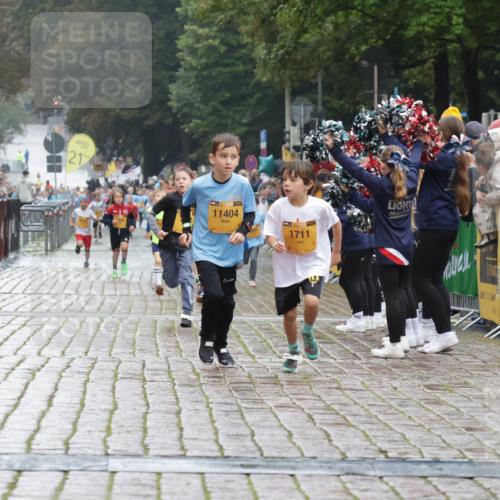 13.09.2026 - Kiel Lauf Yannick Fuchs http://msf.ph/oto/10270847 13.09.2026 08:33:26 Ziel 6073, 6484, 10988, 1711, 3220, 6698, 7959, 11404 meine-sportfotos.de