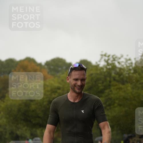 13.09.2026 - Stadtparktriathlon Patografie http://msf.ph/oto/10270895 13.09.2026 12:09:02 Ziel 657 meine-sportfotos.de