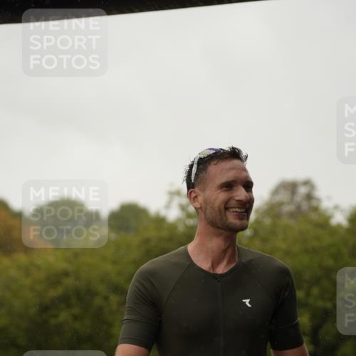 13.09.2026 - Stadtparktriathlon Patografie http://msf.ph/oto/10270900 13.09.2026 12:09:03 Ziel 657 meine-sportfotos.de
