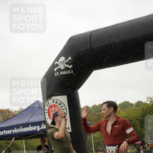 13.09.2026 - Stadtparktriathlon Patografie http://msf.ph/oto/10270916 13.09.2026 12:09:16 Ziel 593, 601, 677 meine-sportfotos.de