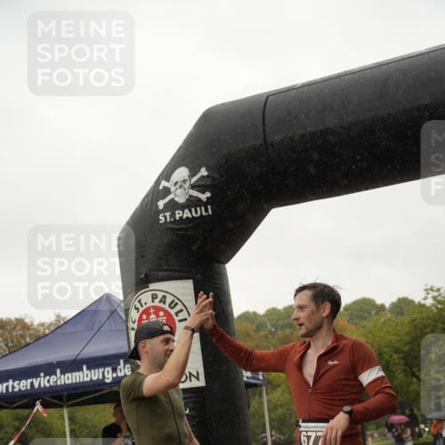 13.09.2026 - Stadtparktriathlon Patografie http://msf.ph/oto/10270919 13.09.2026 12:09:17 Ziel 593, 601, 677 meine-sportfotos.de