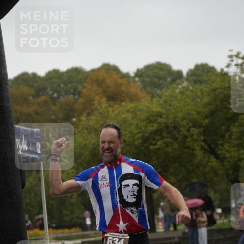 13.09.2026 - Stadtparktriathlon Patografie http://msf.ph/oto/10270939 13.09.2026 12:10:25 Ziel 634 meine-sportfotos.de